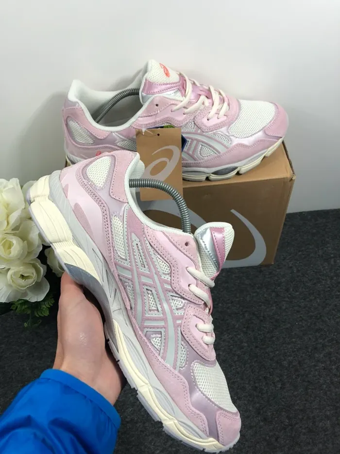 ASICS Gel NYC cream rose water taille 39 - photo numéro 4