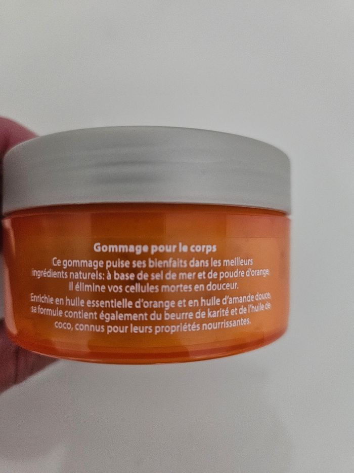 Gommage pour le corps Nocibe - photo numéro 3