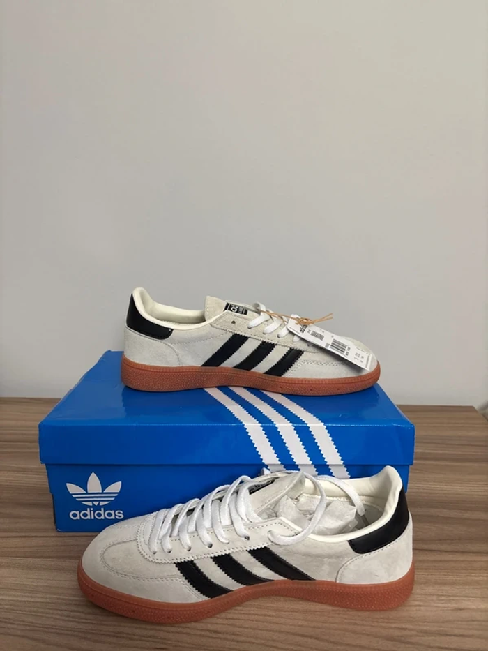 Baskets Adidas Spezial taille 38 - photo numéro 3