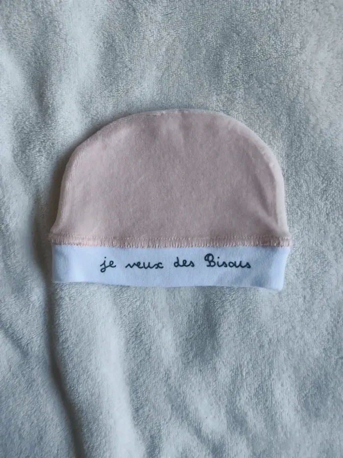 Lot bonnets + chapeau - photo numéro 11