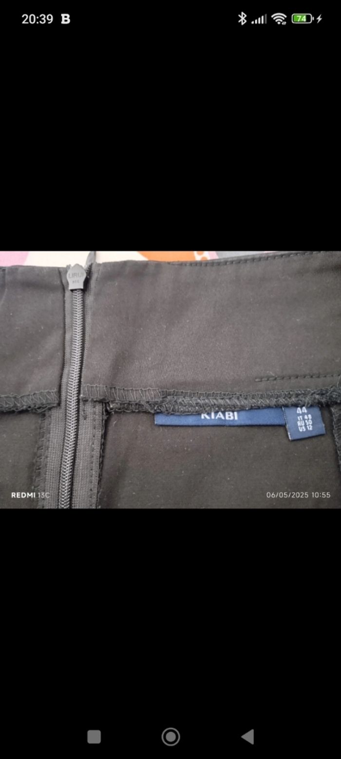 Jupe courte - photo numéro 2