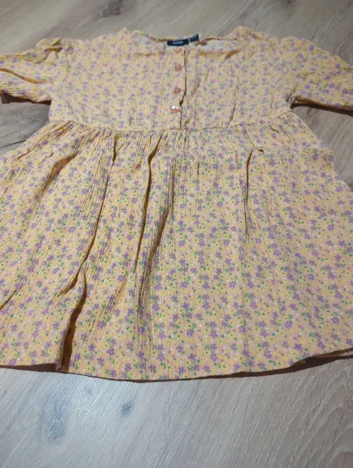 Robe fleurie 3 ans - photo numéro 2