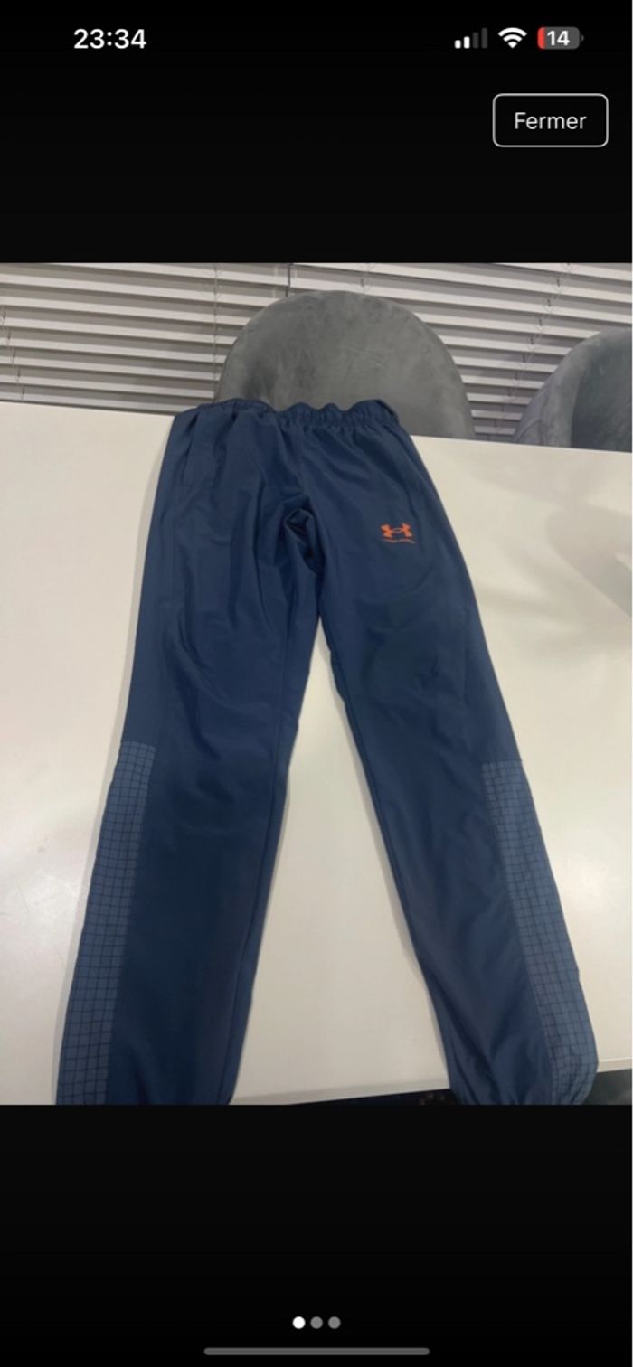 Jogging under armour - photo numéro 3