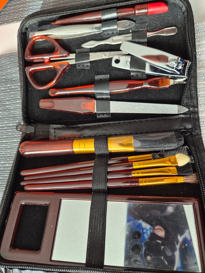 set manicure neuf - photo numéro 2