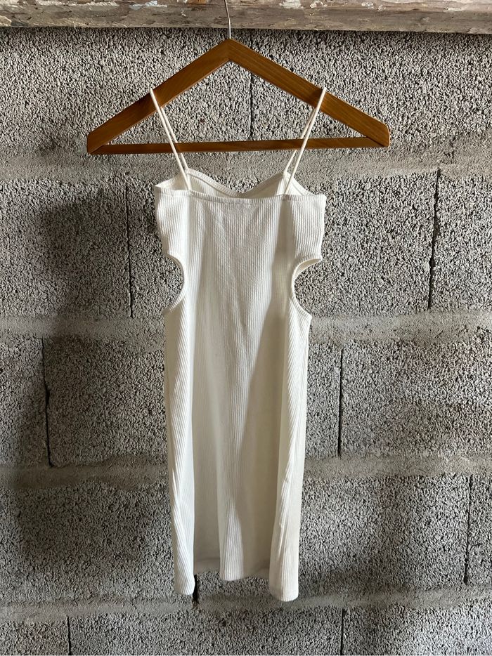 Robe de soirée bershka - photo numéro 3