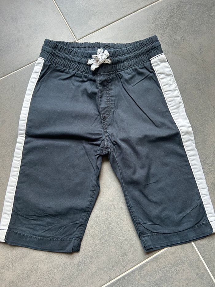 Pantacourt short long noir et blanc H&M garçon