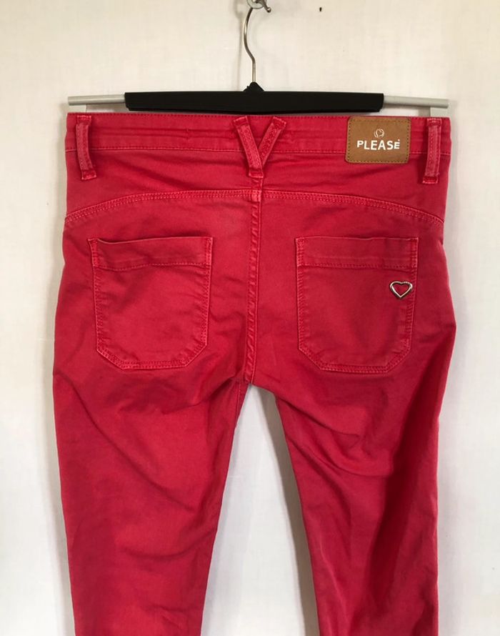 Jean rose vif taille basse slim Please taille Small / 34 36 très bon état - photo numéro 4