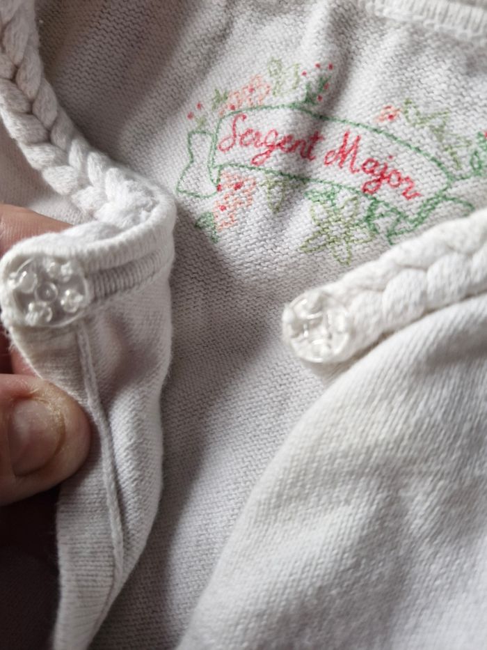 Superbe gilet style boléro papillon de perles - photo numéro 5