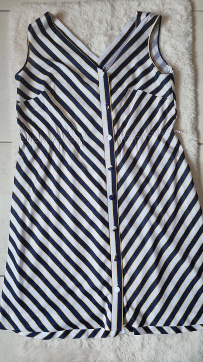 Robe 👗 à rayures Vintage