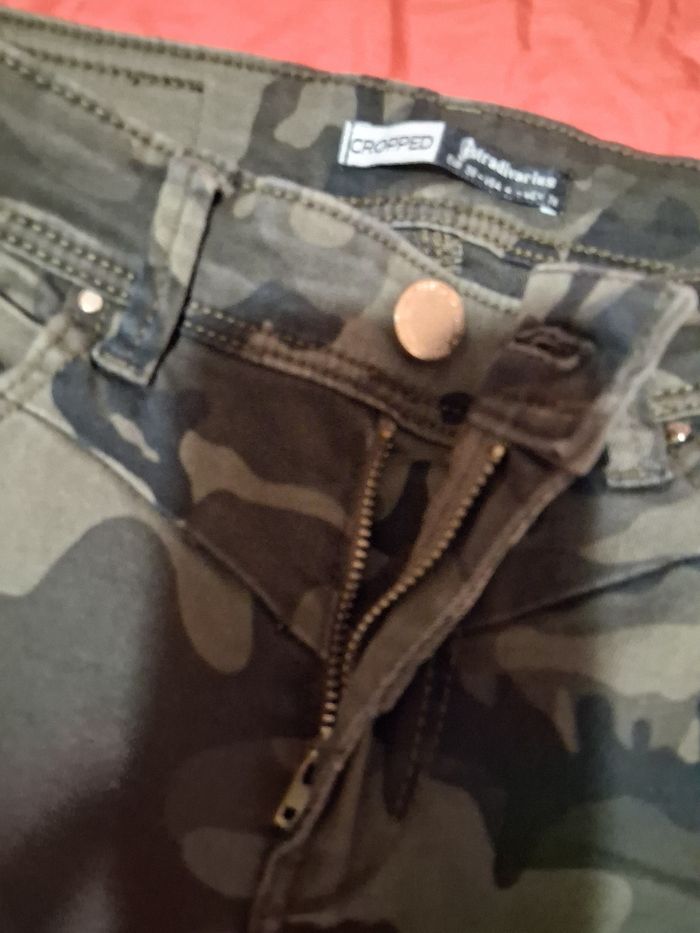 Jean camouflage taille 36 stradivarius - photo numéro 3