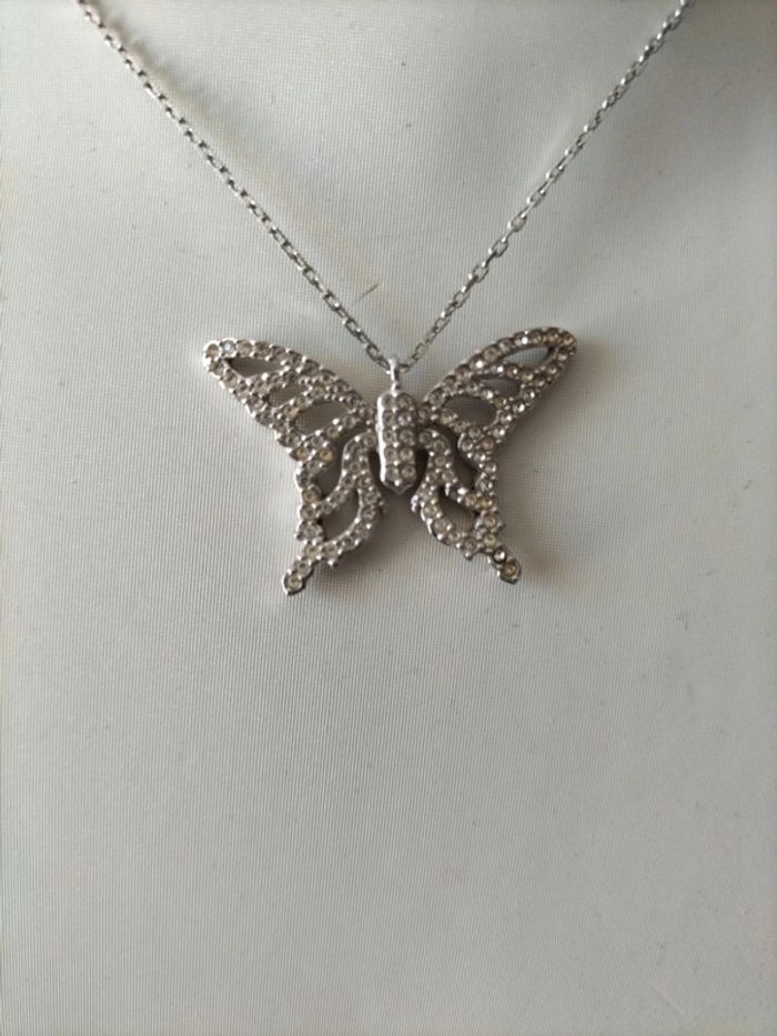 Collier Swarovski papillon - photo numéro 2