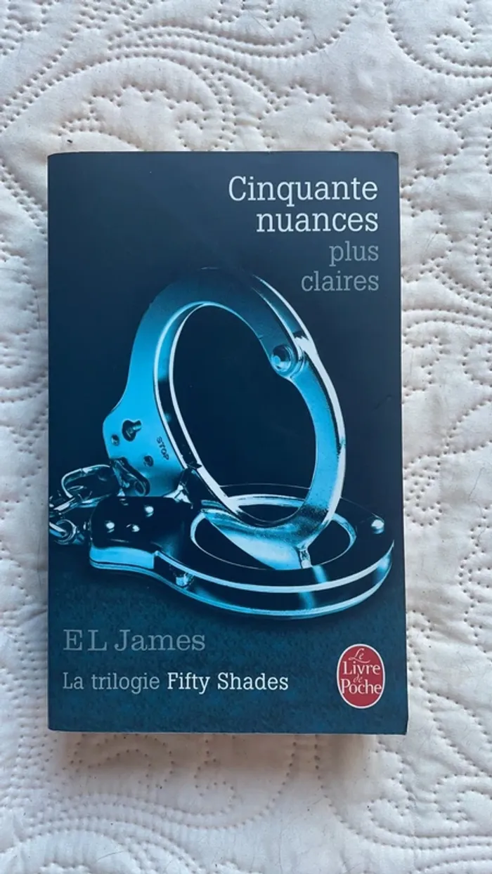 Livre cinquante nuances plus claires