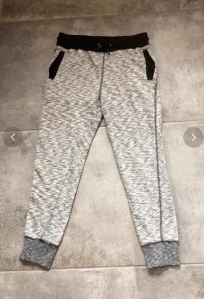 Etat proche du neuf H&M 🤩 superbe pantalon 10 ans  12 ans : 152 vraiment très sympa - photo numéro 5
