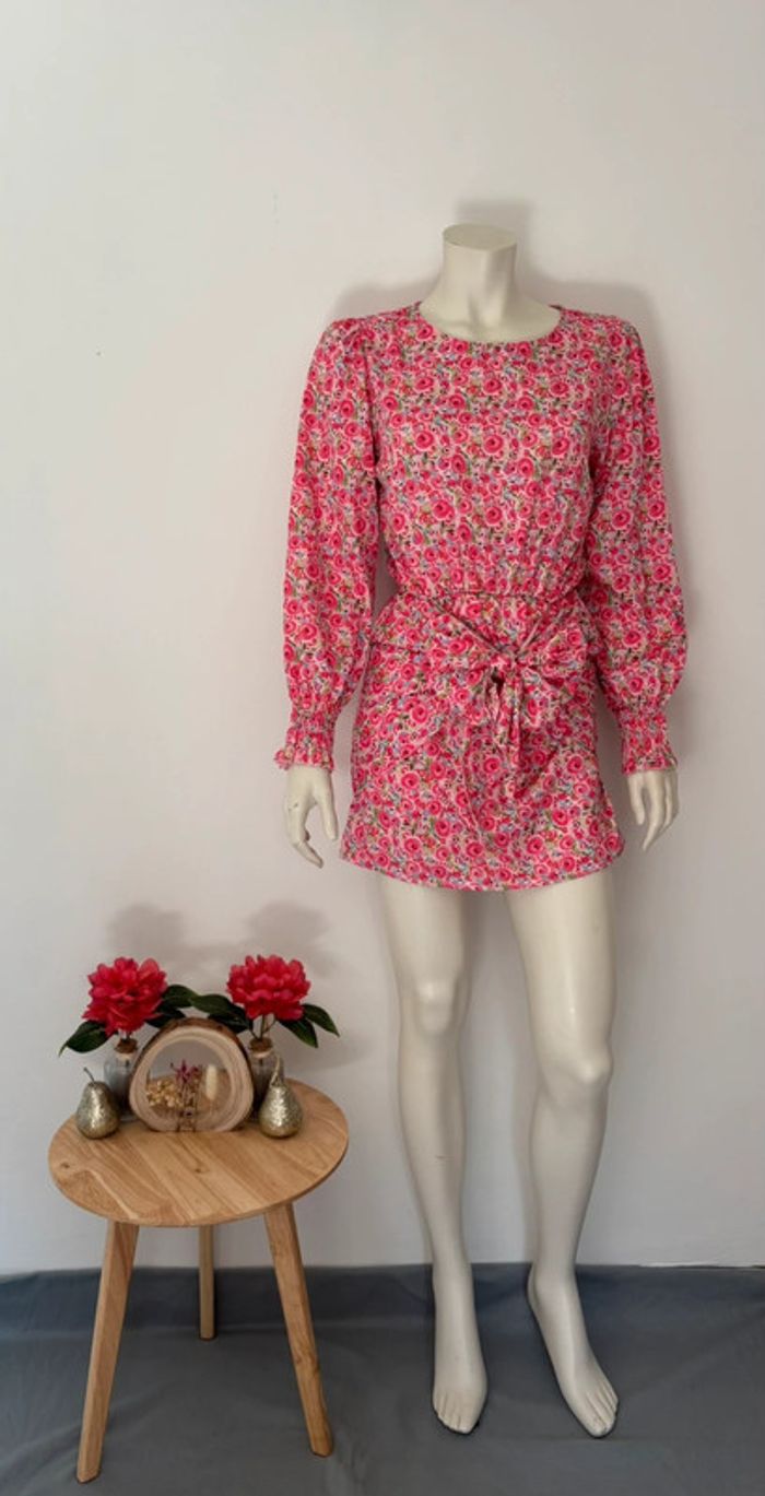 🌺Robe manche longue rose au motif fleuris Taille unique (34-36)🌺