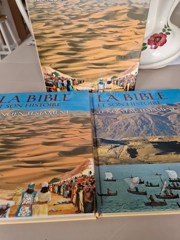 Coffret la bible et son histoire.