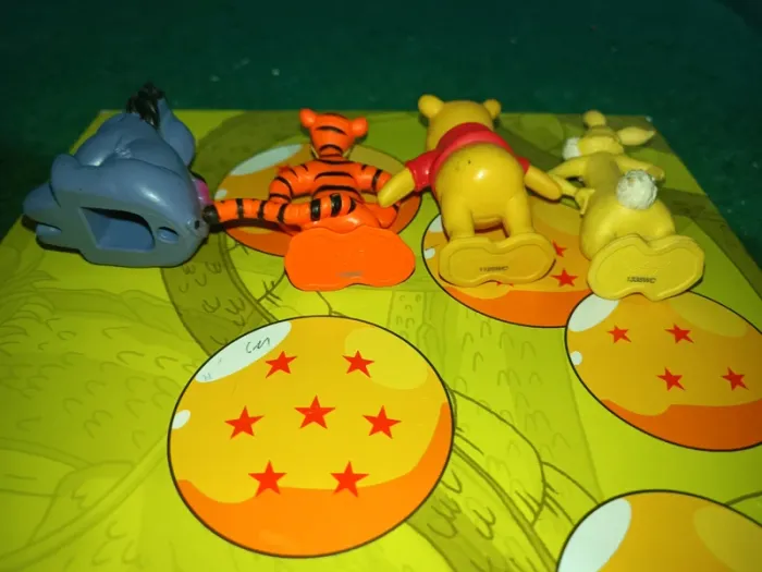 Lot de 4 figurines Winnie l'ourson Disney - photo numéro 2