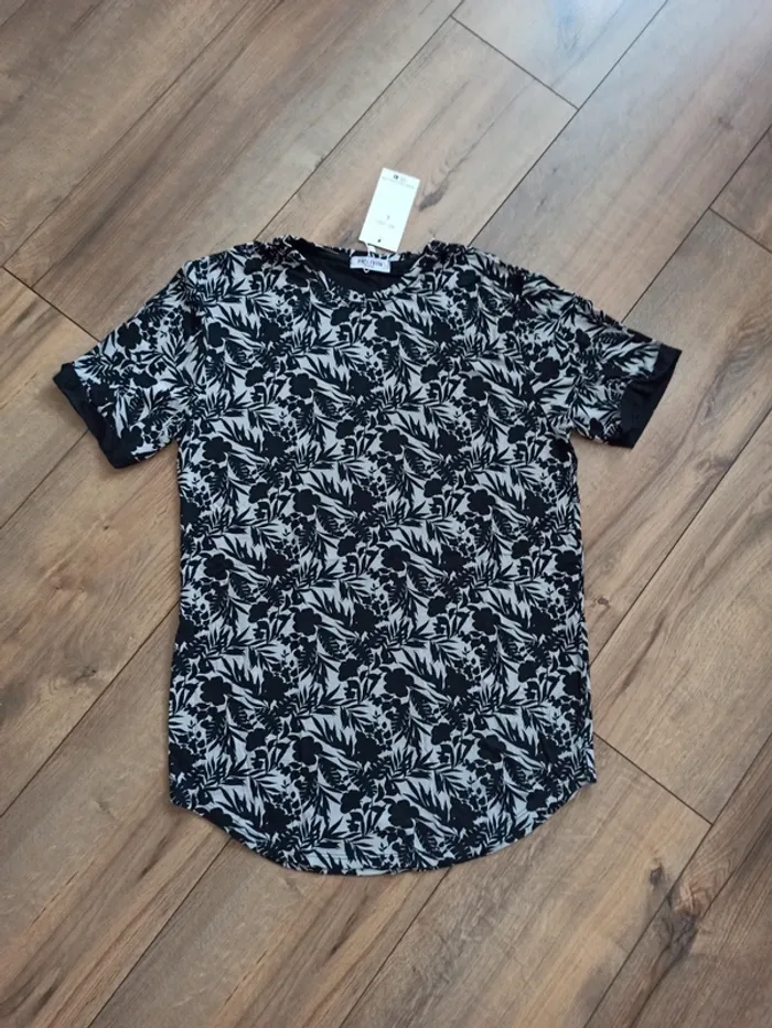 Tee shirt fleuri homme L Oversize