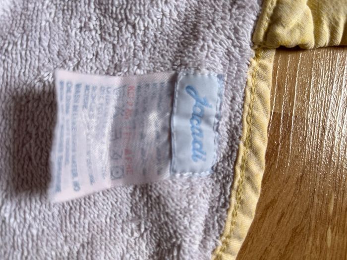 Drap de bain Jacadi TBE 75x70 - photo numéro 4