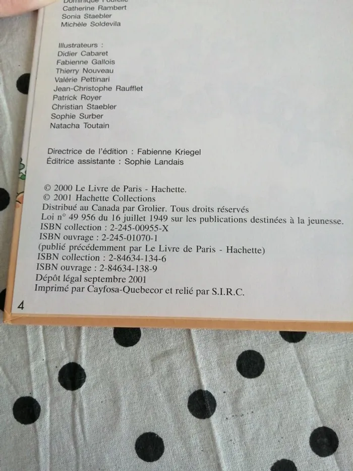 Livre ch comme charlotte / hachette - photo numéro 4