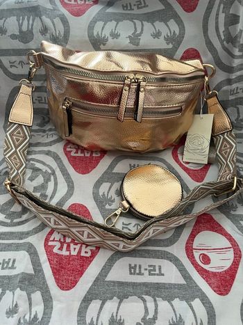 Sac banane couleur champagne 