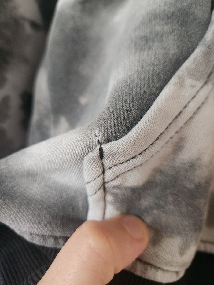 Sweat à capuche - photo numéro 2