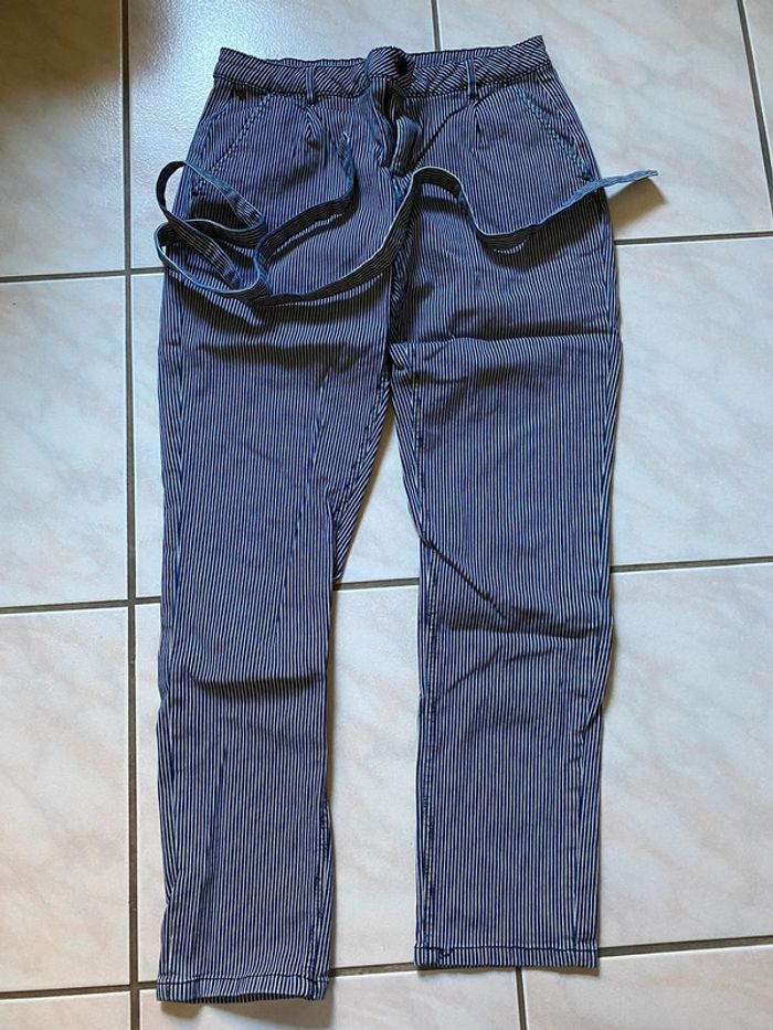 Pantalon avec ceinture