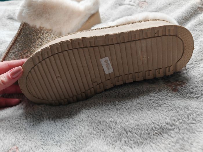 Chaussons neufd - photo numéro 4