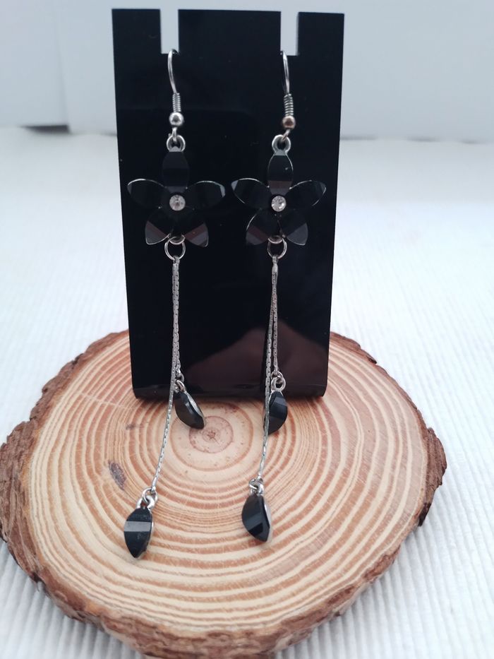 Boucles d'oreilles fleurs - photo numéro 2