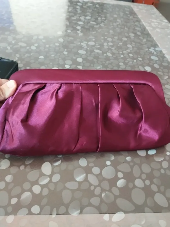 Pochette neuve idéal pour sortir - photo numéro 3