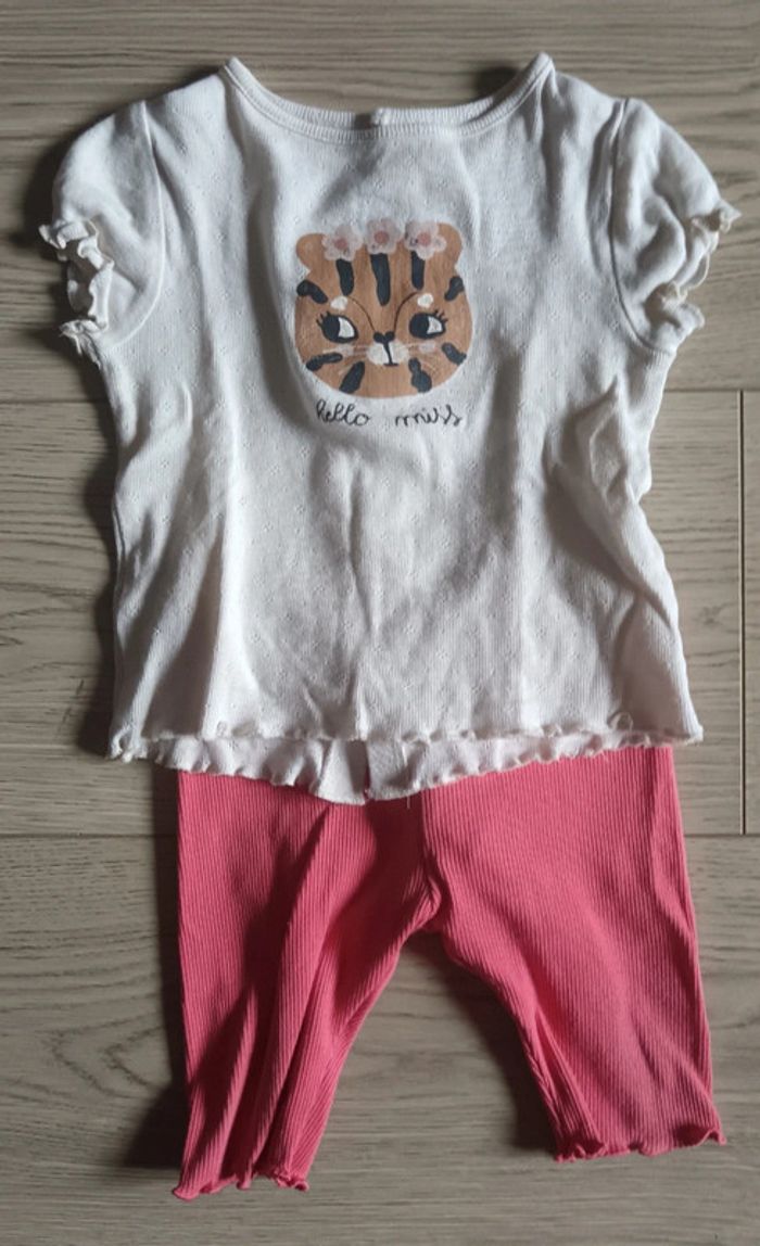 Ensemble fille 12 mois pantacourt tee shirt chat obaïbi et kiabi