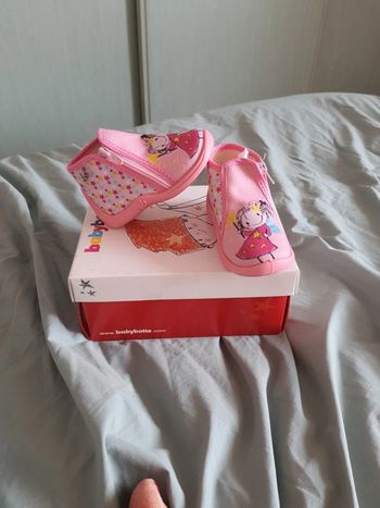 Chaussons pantoufles Babybotte pointure 19 neuf avec étiquettes