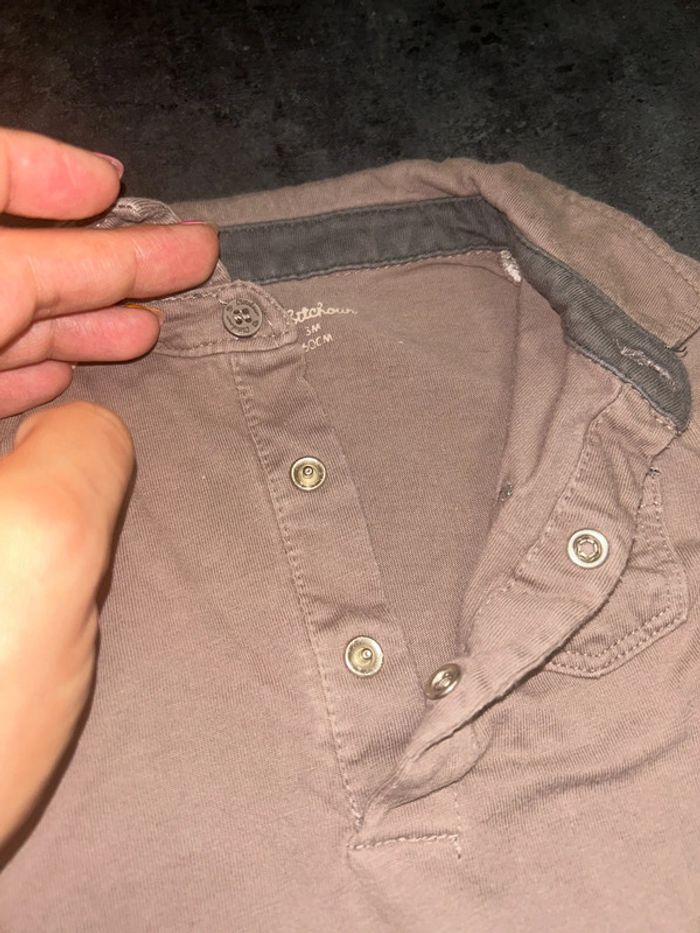 Tee shirt à manches longues bébé avec col marron - photo numéro 4