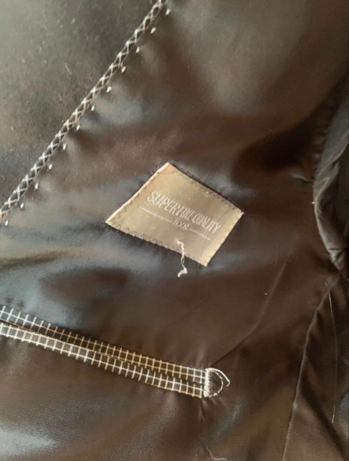 Costume noir homme - photo numéro 4