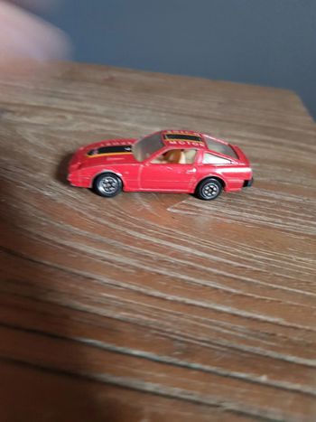 Voiture echelle 1/57