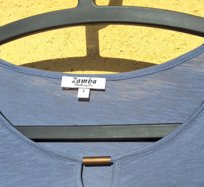 Haut sympa - photo numéro 3