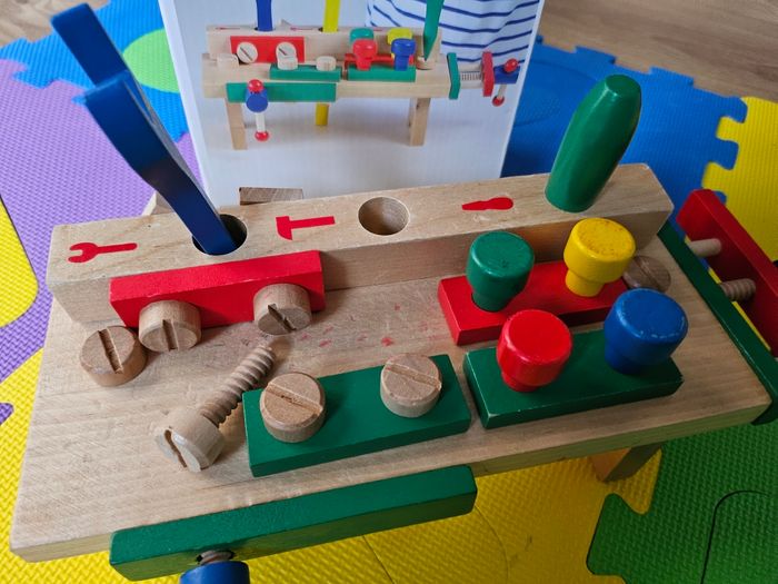 Petit établi en bois pour enfants - photo numéro 2