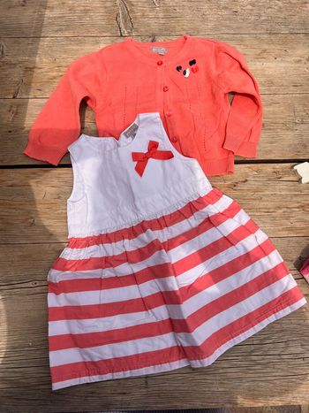 Petite robe corail grain de blé taille 12 mois