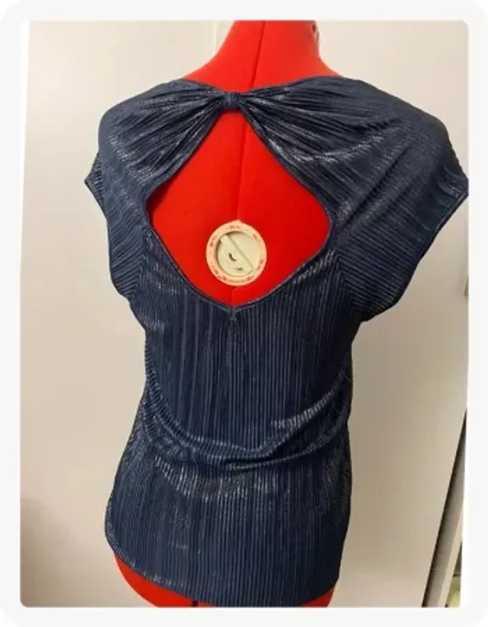 Top plissé dos nu bleu métallisé Promod - photo numéro 4