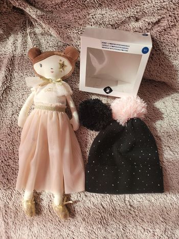 Bonnet pompons interchangeables 51