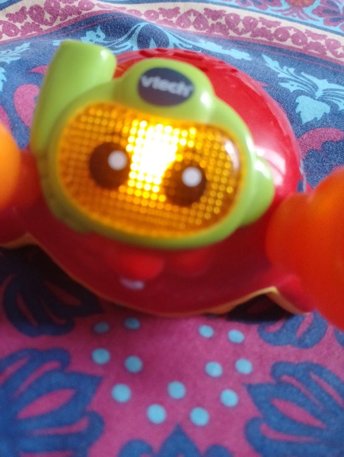 Tut Tut Marin Pikou, le crabe pince-tout
VTECH - photo numéro 3