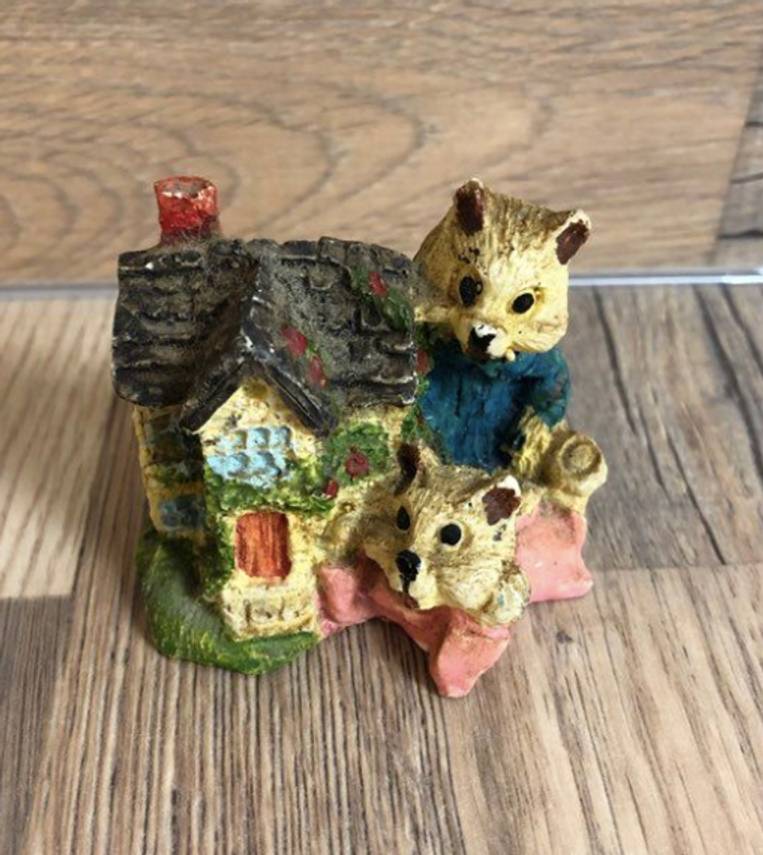 Sucre vintage couple de loups avec leur maison