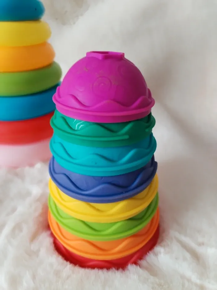 Tour à empiler et jouet en silicone à empiler 🧩🧸 - photo numéro 3