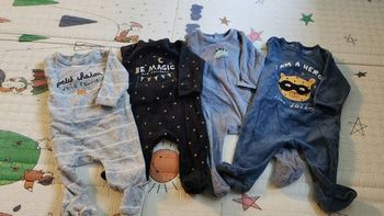 Lot de pyjamas  velours 3M