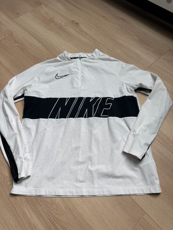 Haut Nike enfant XL