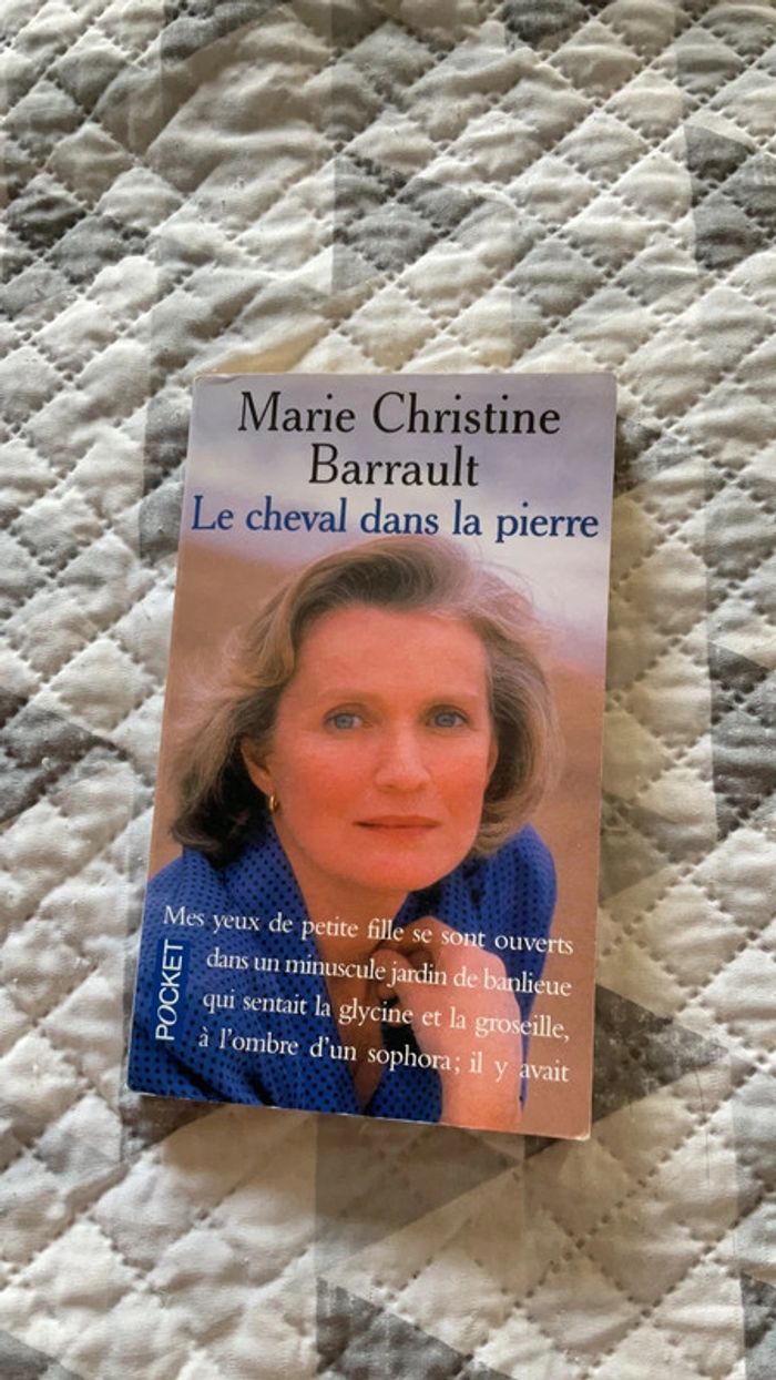 #le cheval dans la pierre Marie Chris Barrault )