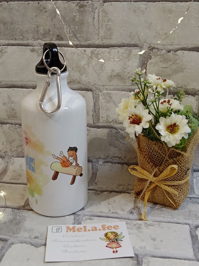 Froide personnalisée prof de gym qui déchire - photo numéro 3