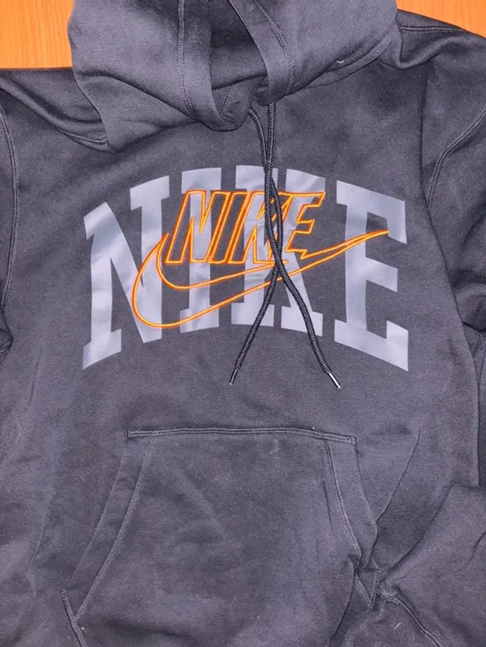 Sweat-shirt Nike T.S Neuf - photo numéro 2