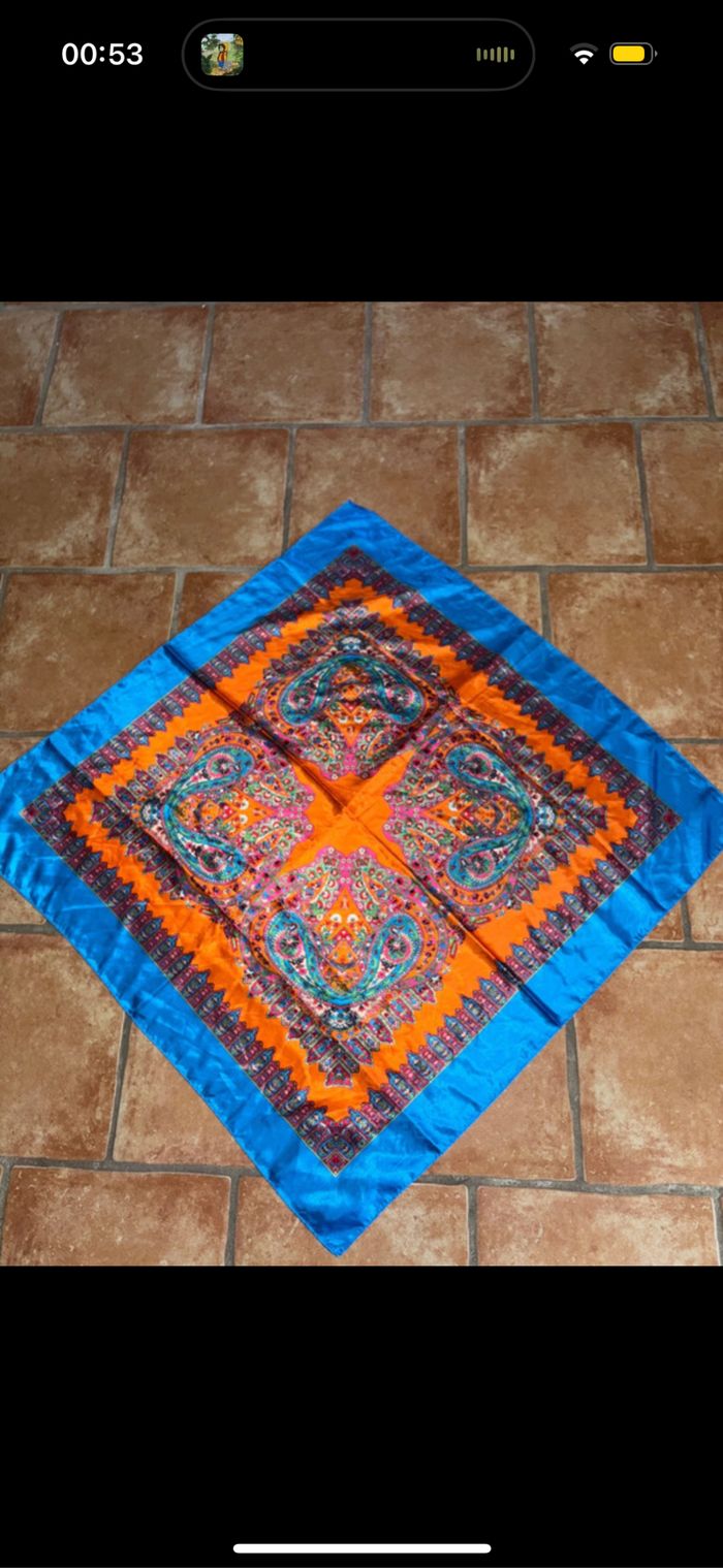 Foulard femme - photo numéro 2
