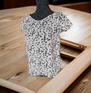 Petit haut blouse blanc imprimé tâche noire