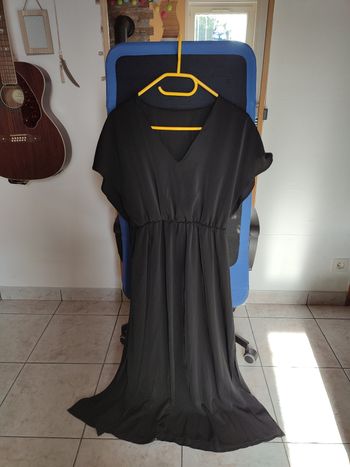 Robe longue noire